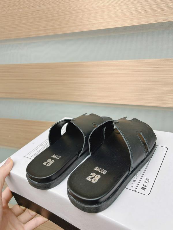  ĐẶT TĂNG 1 SIZE Dép lê dành cho bé trai chất da xịn Size 26-40 cho bé trai từ 2-15 tuổi thiết kế thời trang thoải mái và bền đẹp 