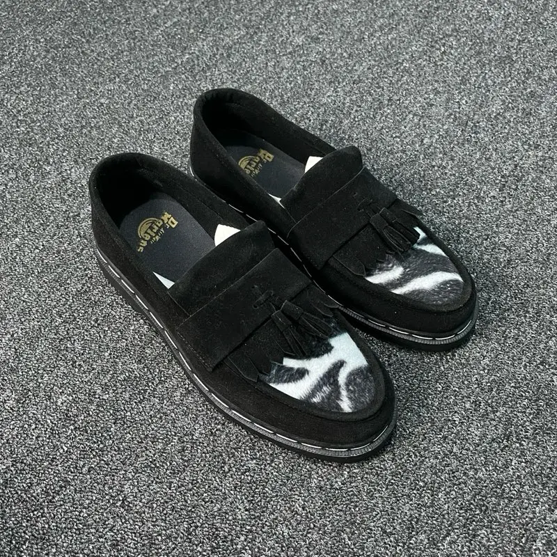 Sepatu Dokmart Penny Loafers Hitam Motif Bulu Zebra Pria Kalcer