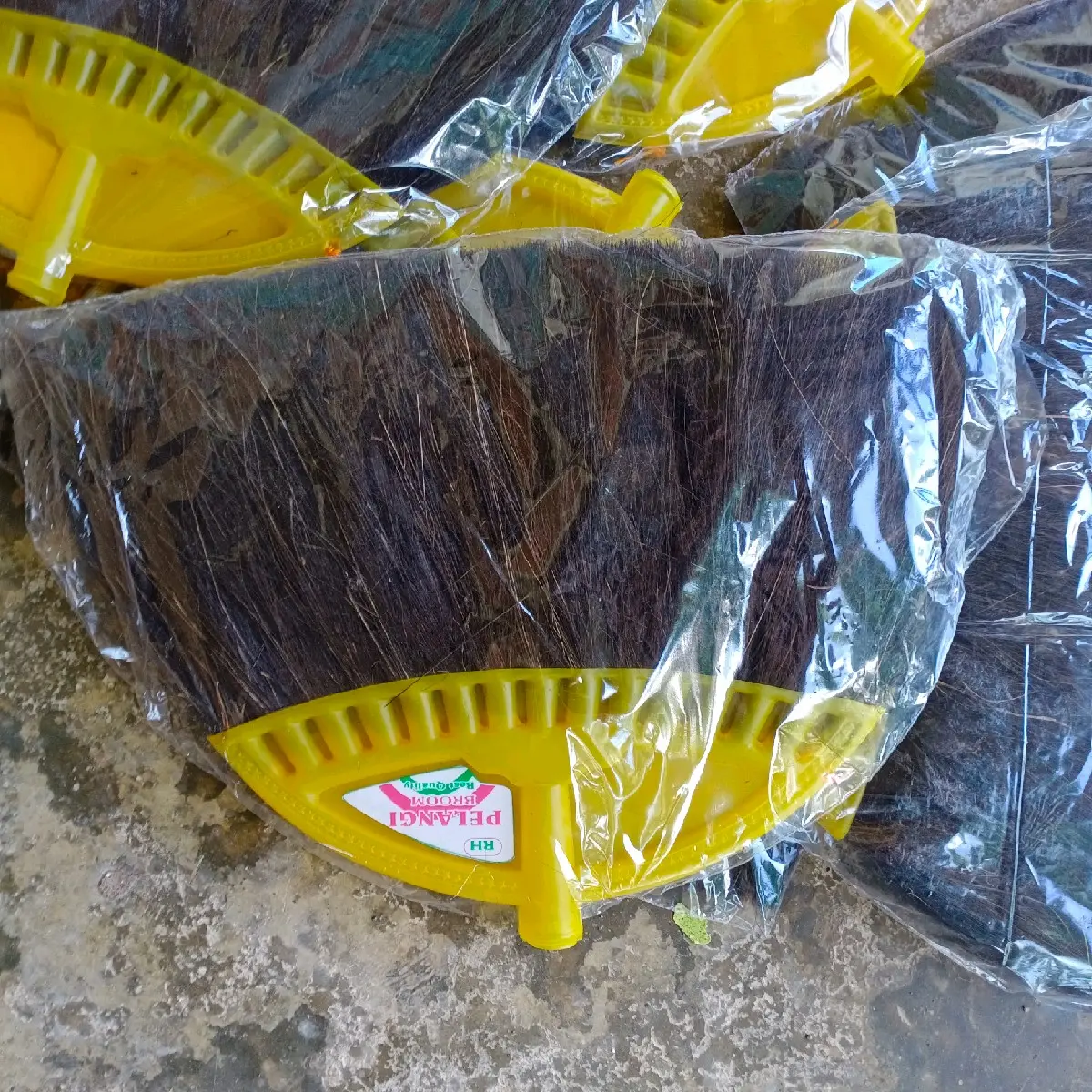refil sapu ijuk ekonomis merk pelangi tanpa gagang
