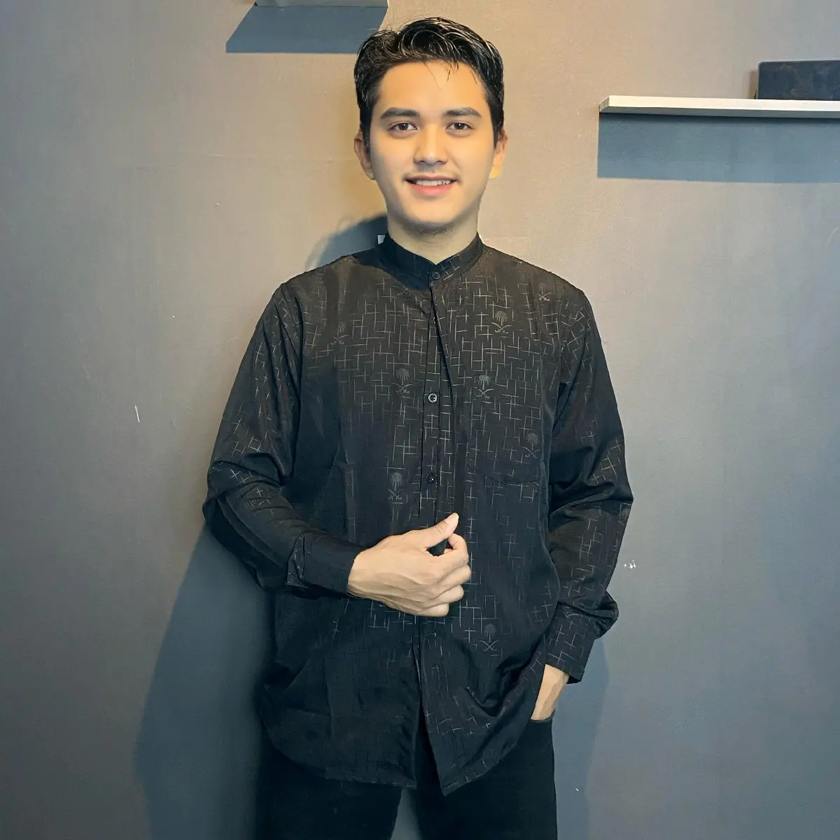 HM - Koko Azri- Motif kurma, baju kemeja koko pria terbaru mewah elegan kekinian KEMKO SULTAN Motif DIAMOND bisa seragam. Embos Muslim Hitam Panjang Slim Fit Navy Formal Atasan Katun Dewasa Casual Putih Batik Hem