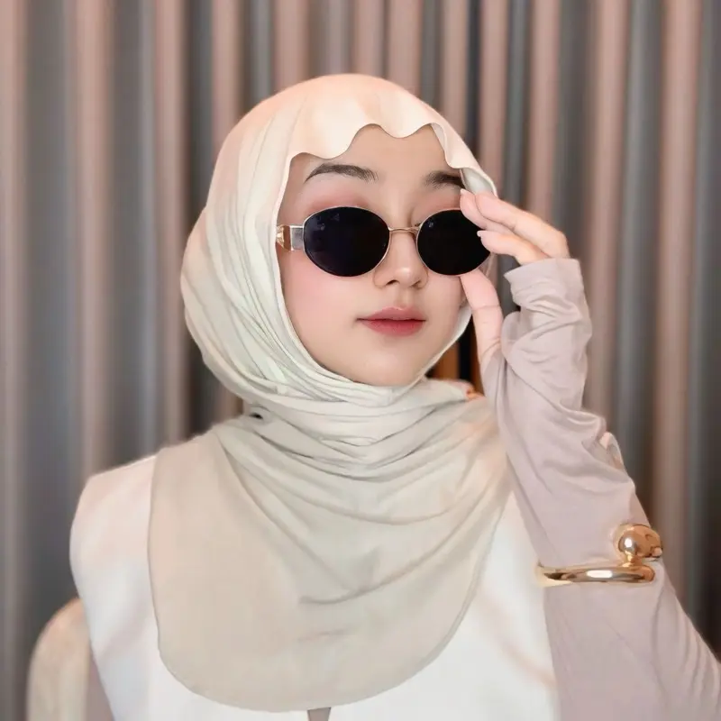 Bottle Cleaner Brush Detail