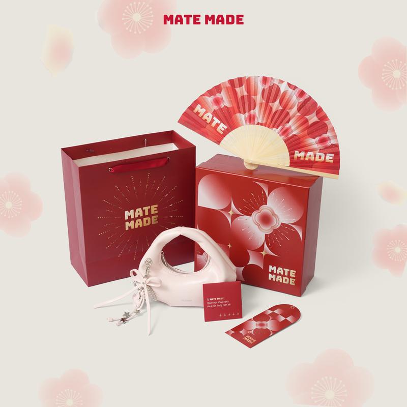   DEAL ĐỘC QUYỀN TIKTOK  Combo quà Bé Sam - Combo Túi Xách Nữ Sắc MATE MADE Xách Tay Size 24 TXT251162 - BST TẾT 2026 