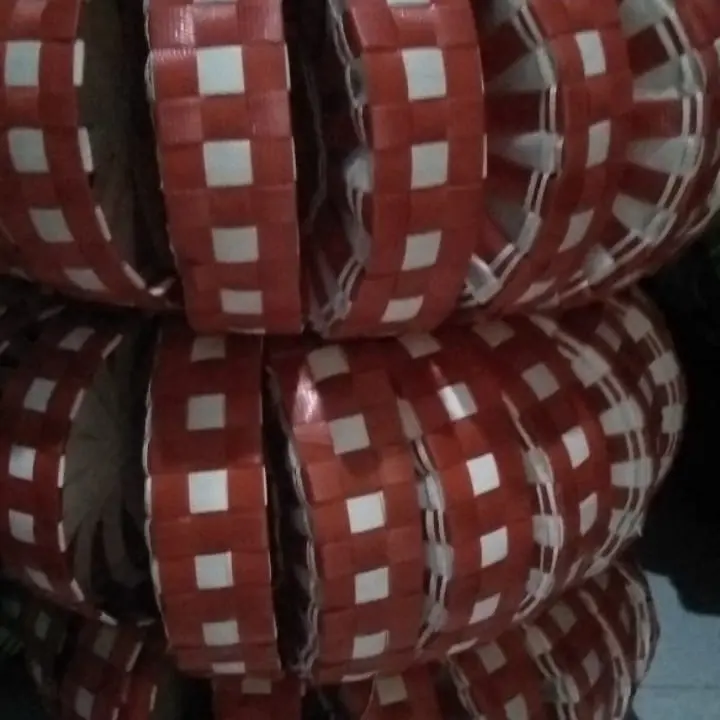 Tamas sodan embos bulat ukuran 18cm isi 20pcs 2