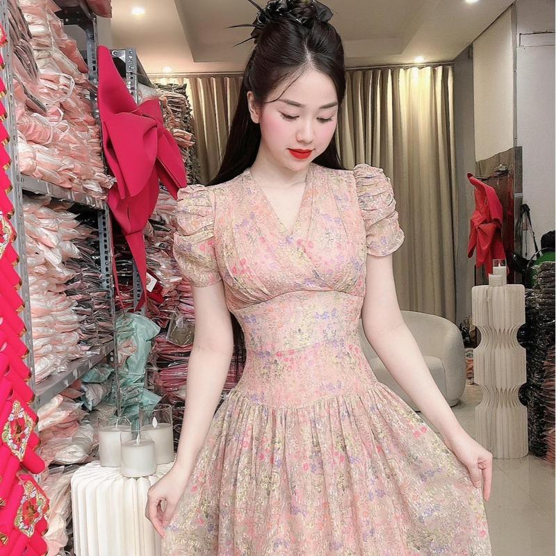   C108  Đầm hoa thiết kế form xoè cổ V eo cách điệu váy đi dự đáam cưới đầm dự tiệc sang chảnh váy đi tiệc đi làm đi chơi đều đẹp by Thương Lê C108 