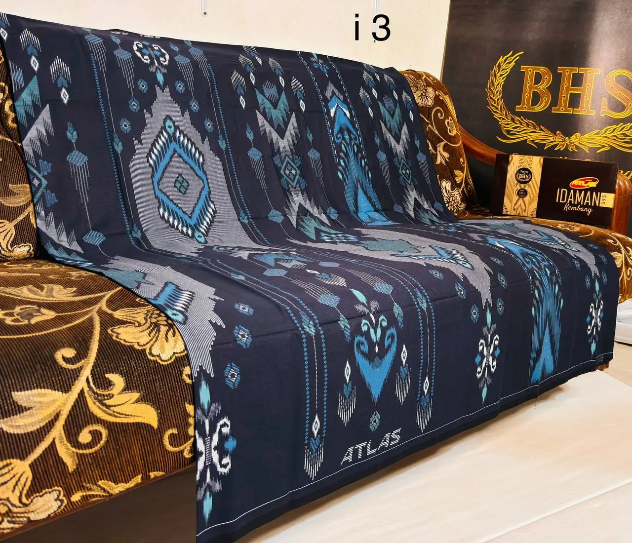 sarung atlas idaman dan harmoni new motif original Bunga dan batik