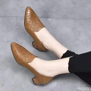 HOKY- Sepatu Waqnita Pantopeul BS-01