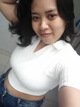 Product Review of Premium Sierra Top - Kaos Rib Knit Polo Crop Lengan Pendek Wanita Korean atasan baju  basic from o** r**l 1
