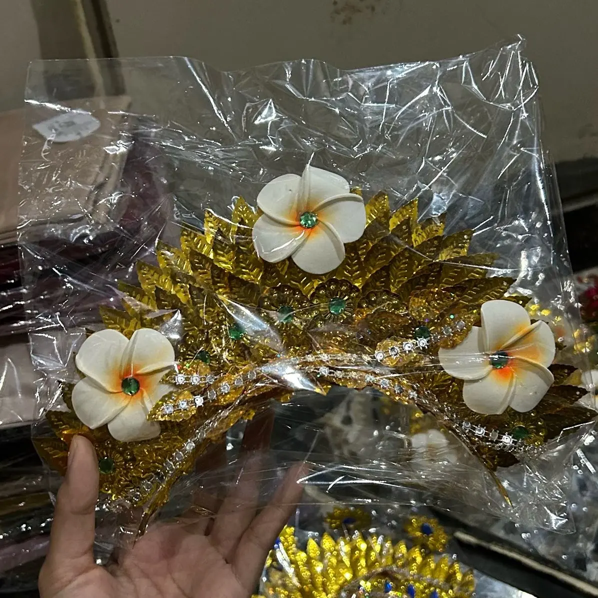 Aksesoris Mahkota Bali “Kamboja”