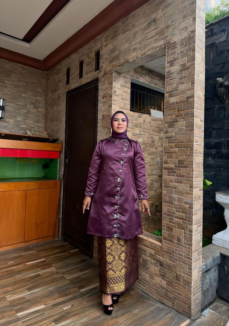 Product Introduction of Atasan Kurung Gadis Kretek Wanita Panjang Full Payet Bahan Adem Tanpa Menerawang dan Resleting Depan Formal Muslim 6