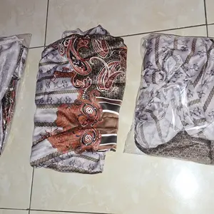 Couple Dress MEDIINA Bahan Silk Premium Set Kemeja Pasangan Motif Bunga Elegan Mewah Wanita Panjang Muslim Gamis Pesta Kondangan Keluarga Baju