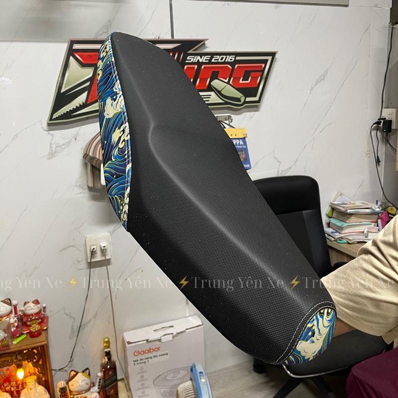  Sản phẩm Sóng xanh biển nhạt  nhật cổ  cho các dòng xe từ yên nguyên cái mút & da cái da rời 