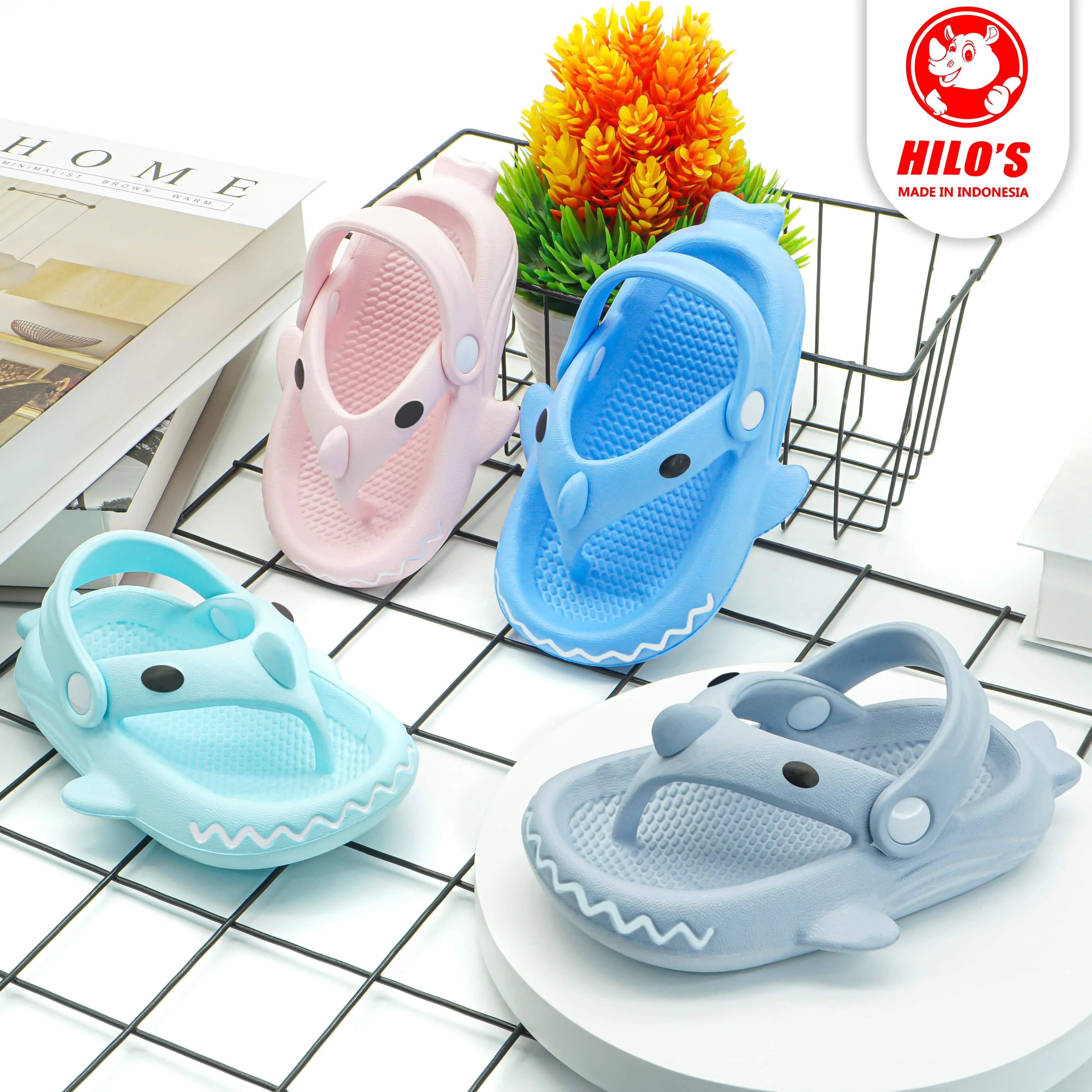 Sandal Baby Karakter Shark Kekinian Empuk dan Nyaman Dipakai Hiu Bayi Perempuan