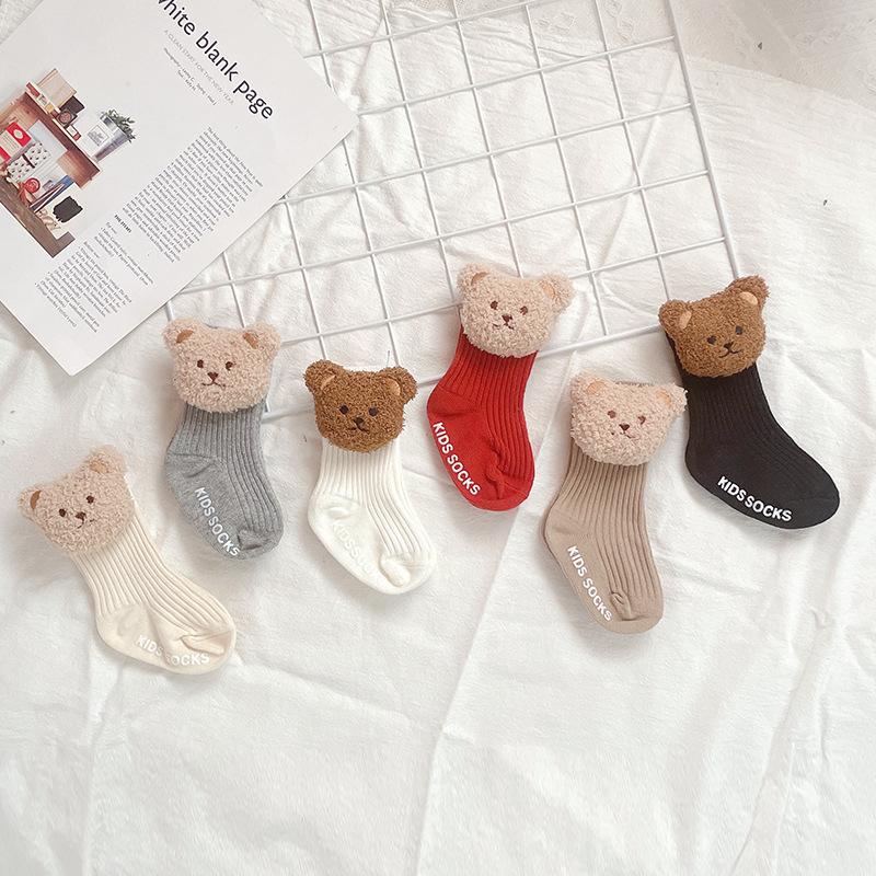  Vớ Búp Bê Gấu Hoạt Hình Cho Bé Tất Cotton Mềm Chống Trượt Cho Trẻ Sơ Sinh Bé Trai Và Bé Gái Tất Đi Sàn Mùa Thu Đông Ấm Áp Cho Trẻ Mới Biết Đi Tất Bắp Chân Cho Trẻ Em 
