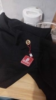 Product Review of Jilbab Umama Scarf Voal Tryspan Syari Lasercut Logo S POUCH 130x130cm Kerudung Voal Premium from A**8 2