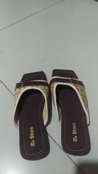 Product Review of Sandal Wanita Terbaru Kekinian 2025 Empuk Gaya Korean Style Viral from ᶻ**ᐟ 0