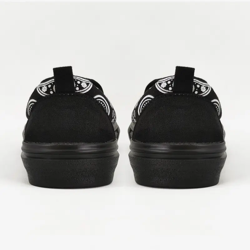 Sepatu Sneakers Casual Pria Wanita Why Footwear Slip On Batik Full Black 36-45 5