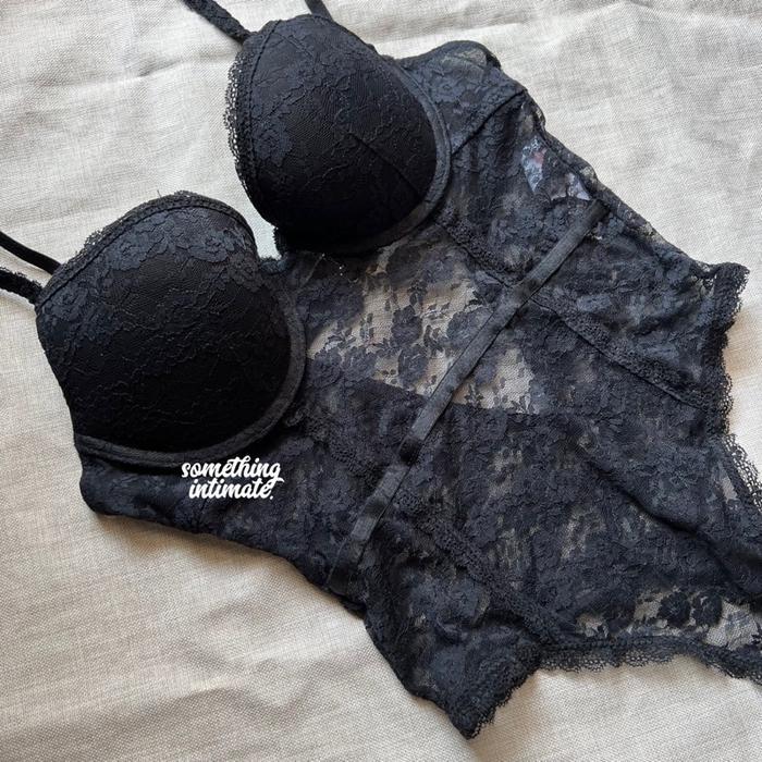 Jual FOREVER 21 Teddy Lace Lingerie Bodysuit Thong Sexy Corset F21 Gstring  - F21 Navy, L (38BC / 36D) - Kab. Bogor - Yudax
