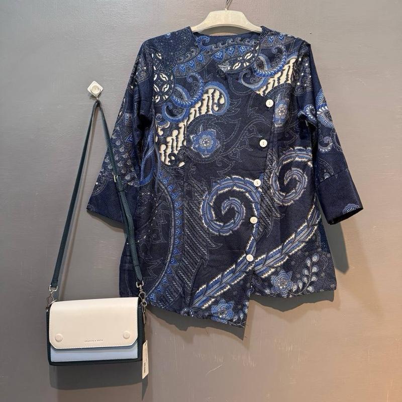 Baju Kerja Wanita Modern Simpel Atasan Clemira 7/8cm Dewasa Cewe Top Casual-Katun,Panjang,Oversize,Basik,Hitam,Shakila 4