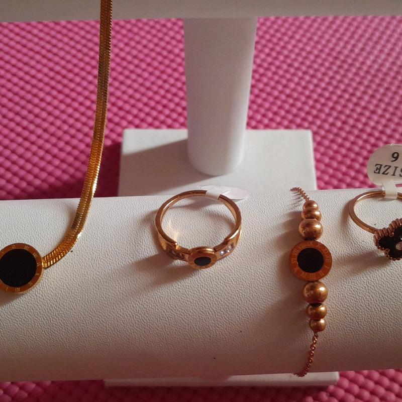 Accessories Titanium 4pcs mix kalung,gelang,cincin,anting 0