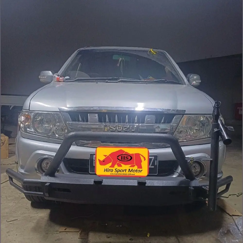 tanduk bumper depan isuzu panther model Overland