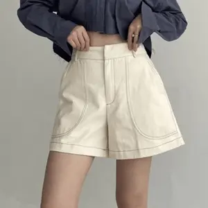 Hotpants Karina Contrast Stitch Short Premium Pants Celana Pendek Streach Wanita Denim Look Alike Karet Nyaman Stretch Linen
