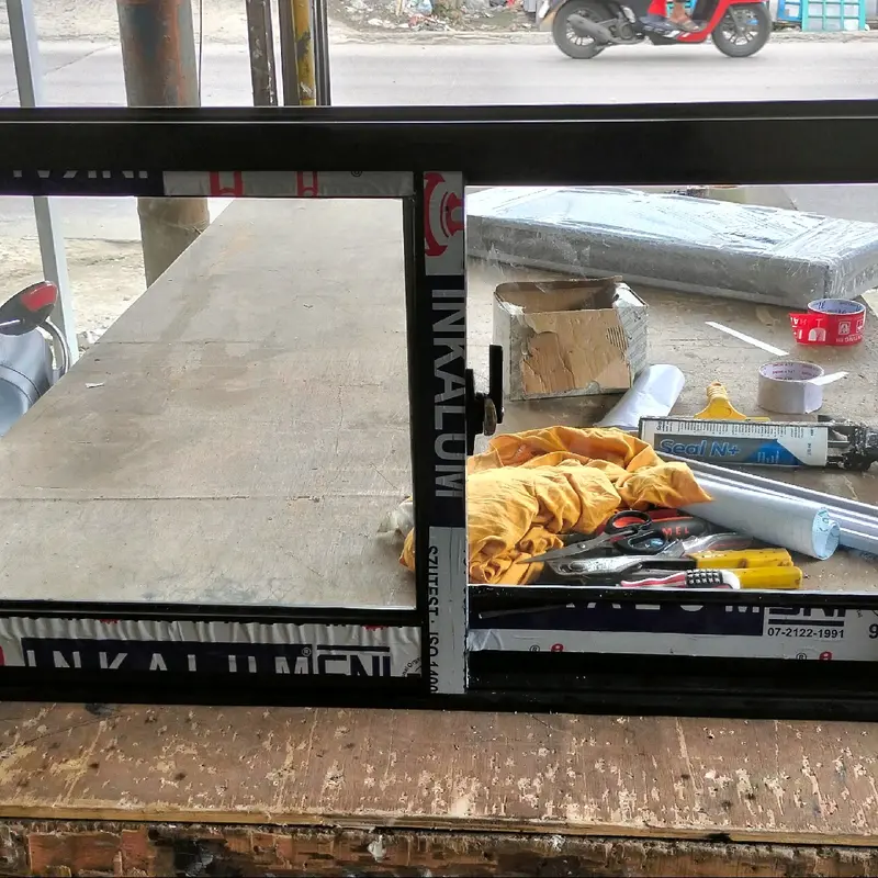 JENDELA SLIDING T50 X L100 ALUMINIUM BAHAN JUMBO PINTU VENTILASI JENDELA DAPUR MINIMALIS MODERN TERBARU MURAH 4