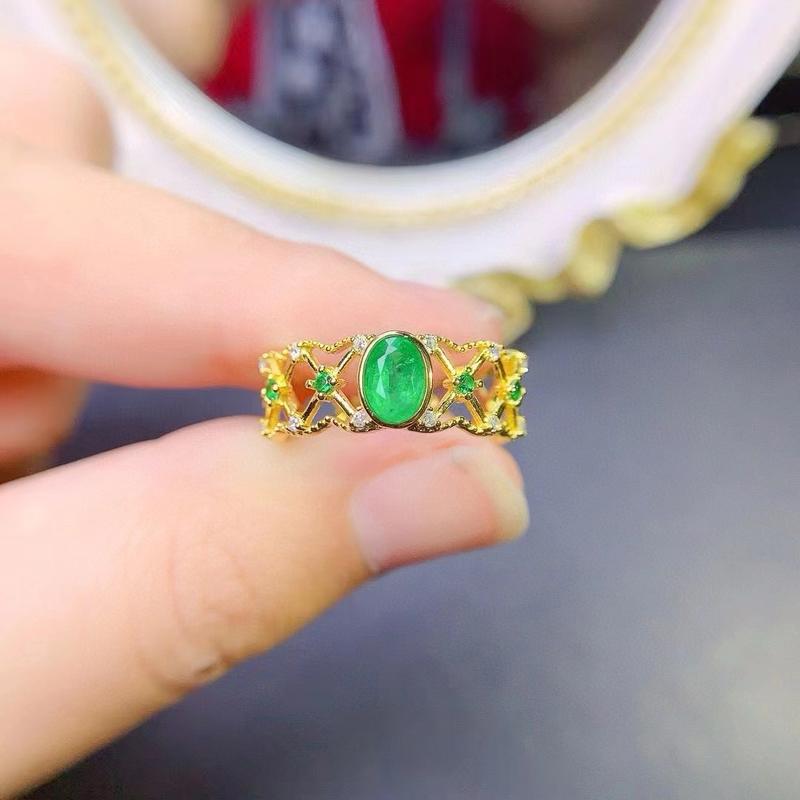 Product Introduction of Pure natural boutique emerald ring 4