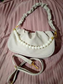 Product Review of Iznada Bags - Tas Selempang Wanita SYTA/ Tas Korean Style Mewah Bisa Sling Bag Shoulder Bag Cocok Acara Pesta  Resepsi  Kondangan Cewek from M**🏻 0