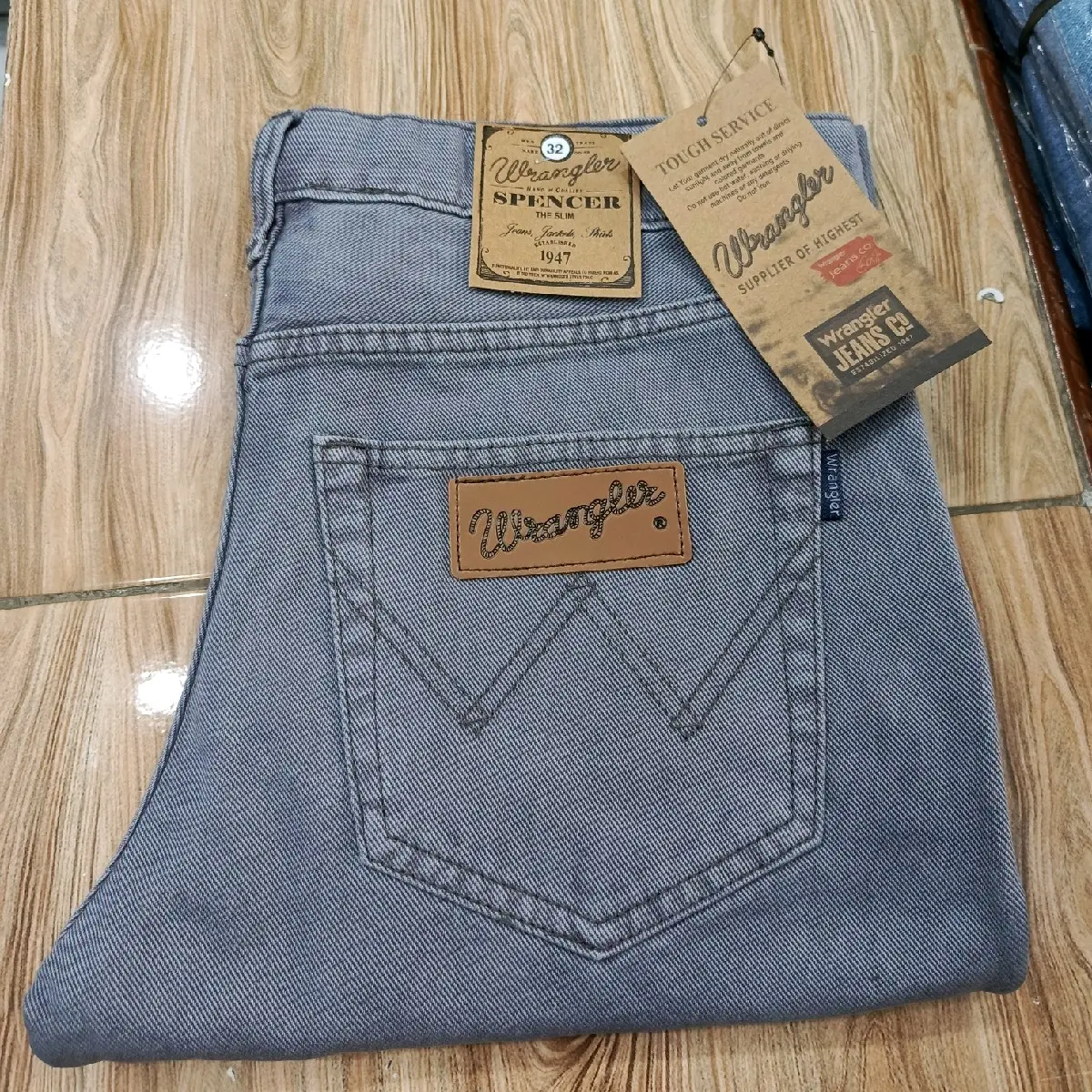 Celana Jeans Standar Pria Wrangler Abu/Gray Premium Bahan halus Tebal Jeans Reguler
