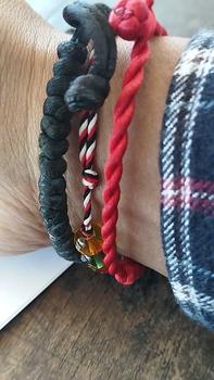 Product Review of April Gallery - Paket 3 Gelang Tridatu Mantra Panca Rose Cinta Perempuan Laki-laki Batu Aksesoris Benang Putih Bracelet from i**1 0