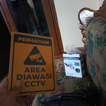 Product Review of Hiasan Dinding Sign Peringatan (15x20cm) Prohibition Sign Kuning Wall Decor untuk Kantor, Rumah dan Cafe from A**d W**o 0