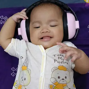 【in stock】0-3 Tahun Pengurangan Kebisingan Penutup Telinga anak-anak Yang Kedap Suara Hadiah untuk Bayi Baru Lahir Kuning/Hijau/Biru/Merah Muda Lindungi Pendengaran Anak Dengan Mudah Hadiah Lebaran