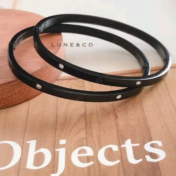 Gelang Titanium Bangle Slim Model Nagita Mewah Elegan Aksesoris Wanita Antikarat Bracelets 5