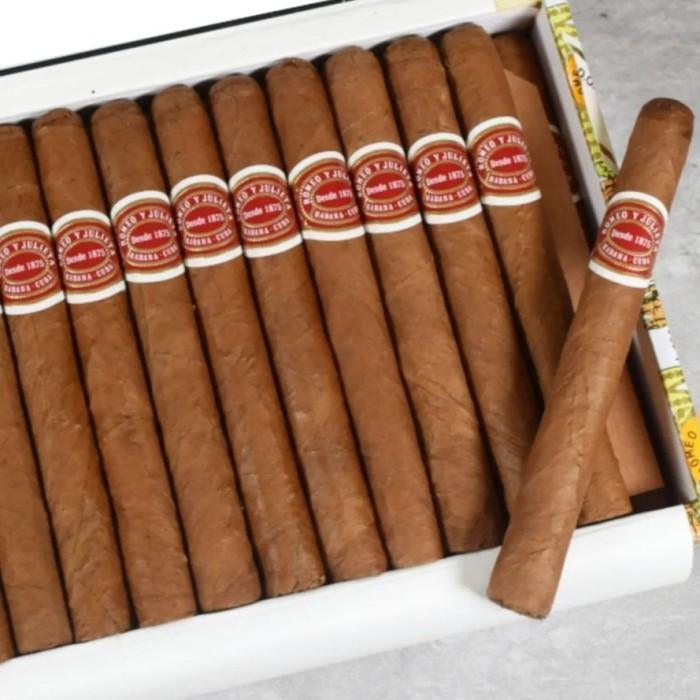 Romeo Y Julieta Petit Julietas - Box of 25 sticks