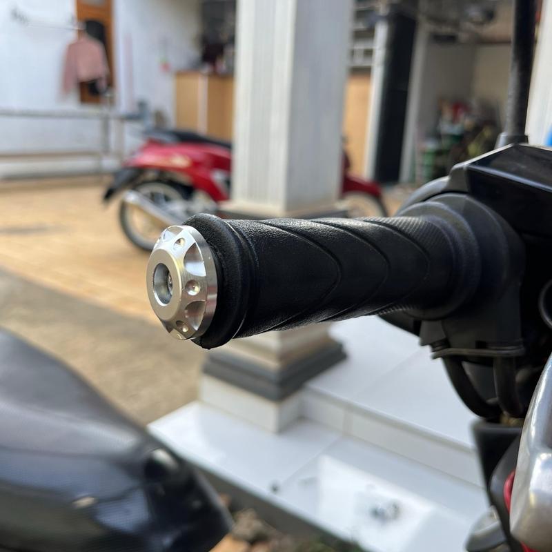 jalu stang universall untuk berbagai jenis motor (1paket isi kanan dan kiri) 5
