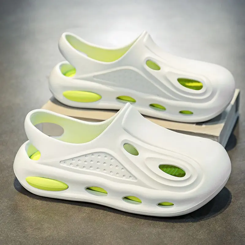 Summer Clogs Unisex Couple Beach Slippers Lightweight Breathable Anti-slip Sandals