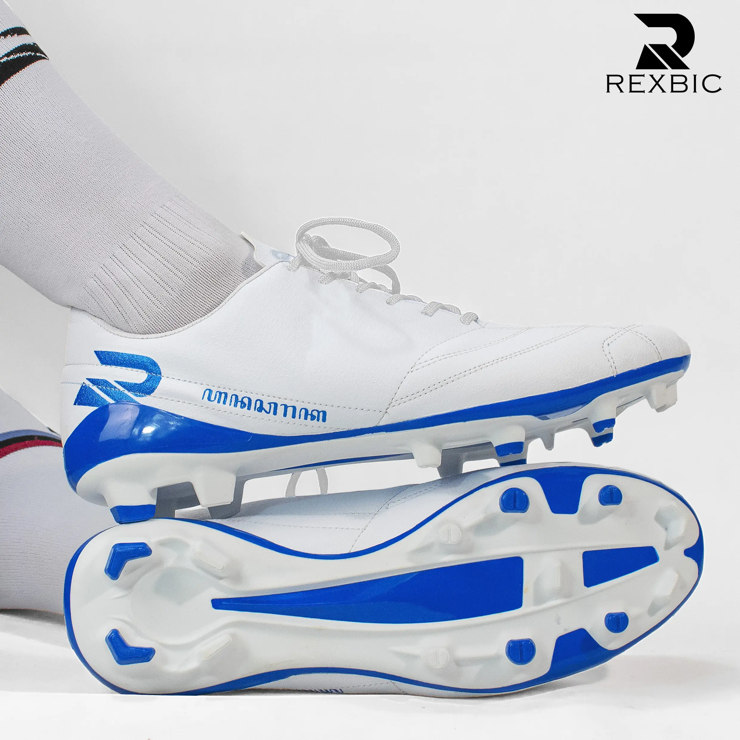 REXBIC sepatu bola tipe aksara jawa sepatu bola pria dewasa size 38-43 made in indonesia boots Pria Anti Air Uniseks