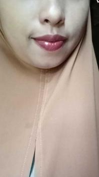 Product Review of PIXY Hydra Glass Lip Tint - Tampilan Bibir Glossy dan Staining Tahan Lama - Berry, Lipstick, Gradasi, Kering, Lipcream, Lasting,Ombre, Cherry Liptint from V**8 1