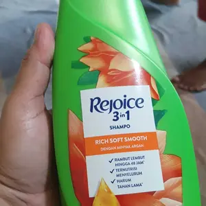 review image 0