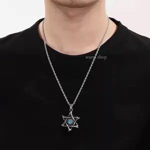 KALUNG TITANIUM RANTAI SILVER LIONTIN BANDUL BINTANG HITAM MATA ANTI KARAT