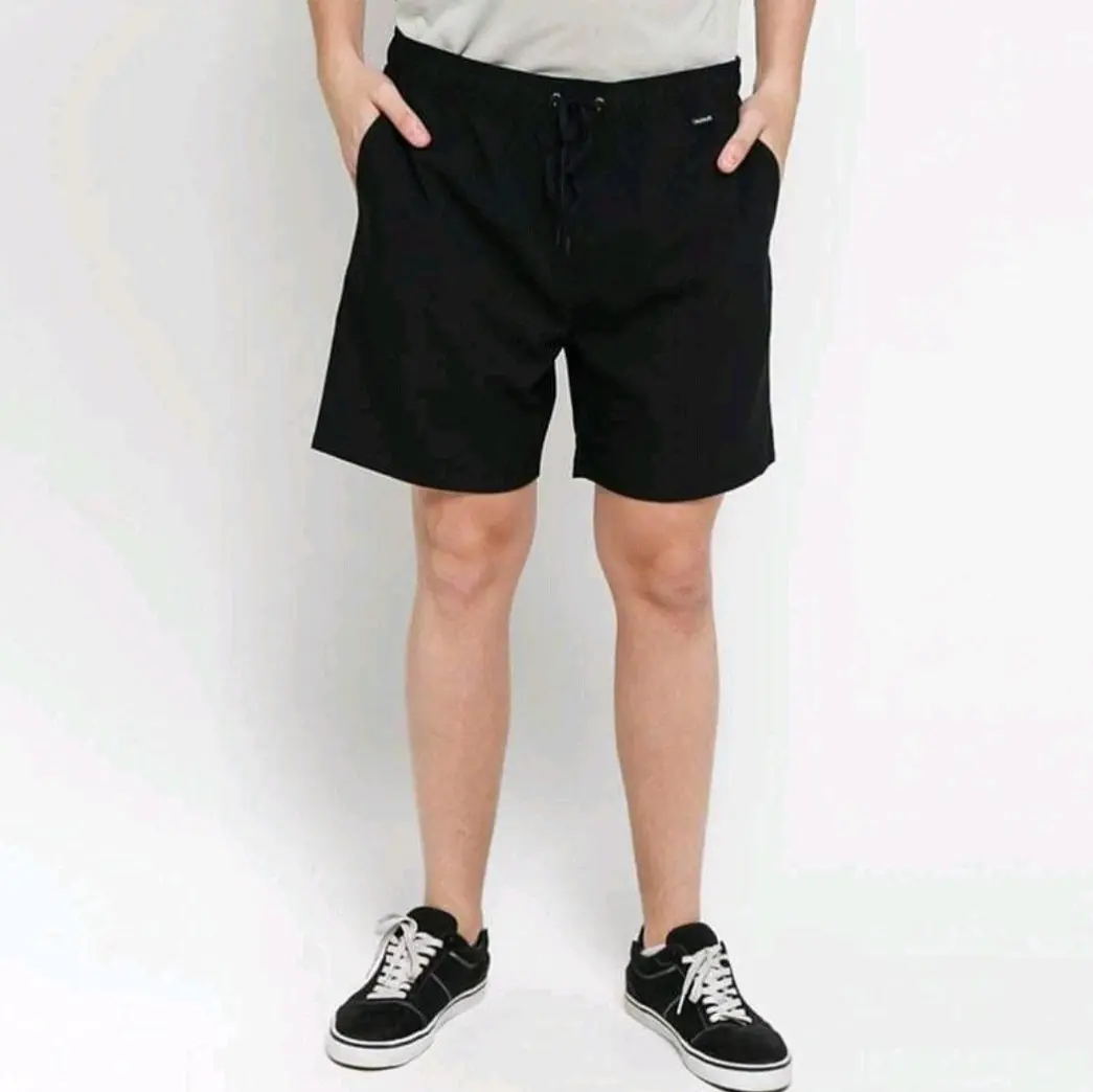 Celana pendek boardshort santai /Celana Hotpants celana pria wanita unisex Lembut