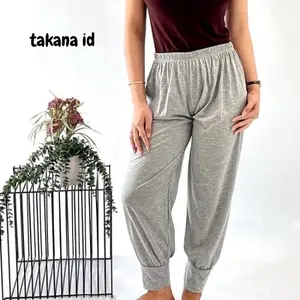 Celana Aladin Wanita Muslimah Celamis (Celana Dalaman Gamis ) Wanita Bahan Kaos PE Untuk Berat Badan 35-80kg Celana  Harian Santai Nyaman Lembut Legging