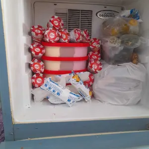 [BUY 2 GET 10] Wall's Tubs Neopolitana 3 in 1 700ml Free 8pcs Cornetto Classic Strawberry 80ml