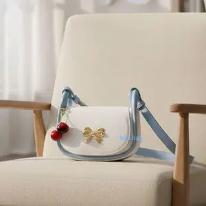 NAWA BY BILA Tas Selempang Wanita Desain Elegan Fungsi Praktis Cocok untuk Gaya Sehari-hari dan Perjalanan Ideal untuk Wanita