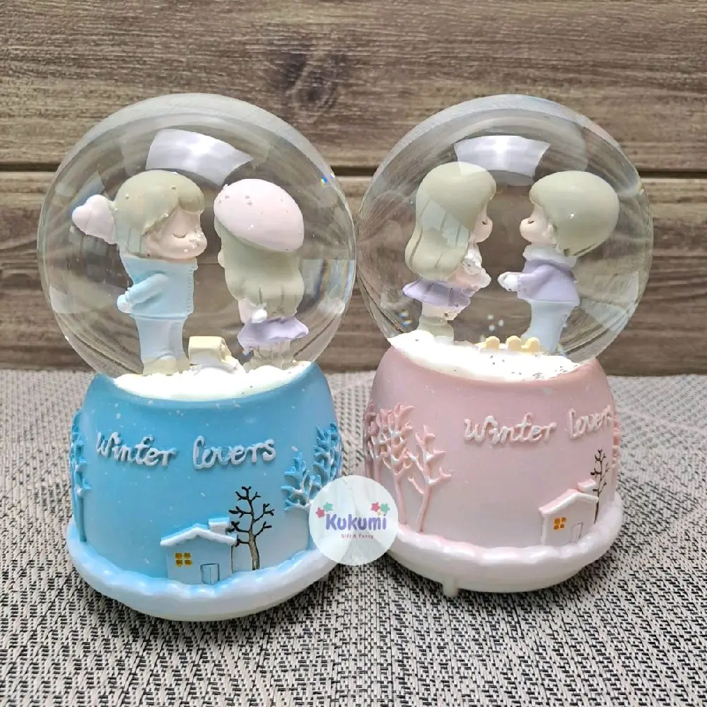 Snowball Couple Winter Love Kotak Musik Bola Kaca Salju  Waterball Snowglobe hadiah valentine
