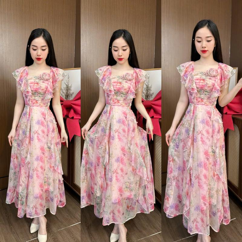 (C009) Đầm hoa thiết kế form xòe vải tơ mềm mặc mát, hoa in 3D, tay bèo cánh tiên che bắp tay hoa cuộn thủ công by Thương Lê-350 (C009)