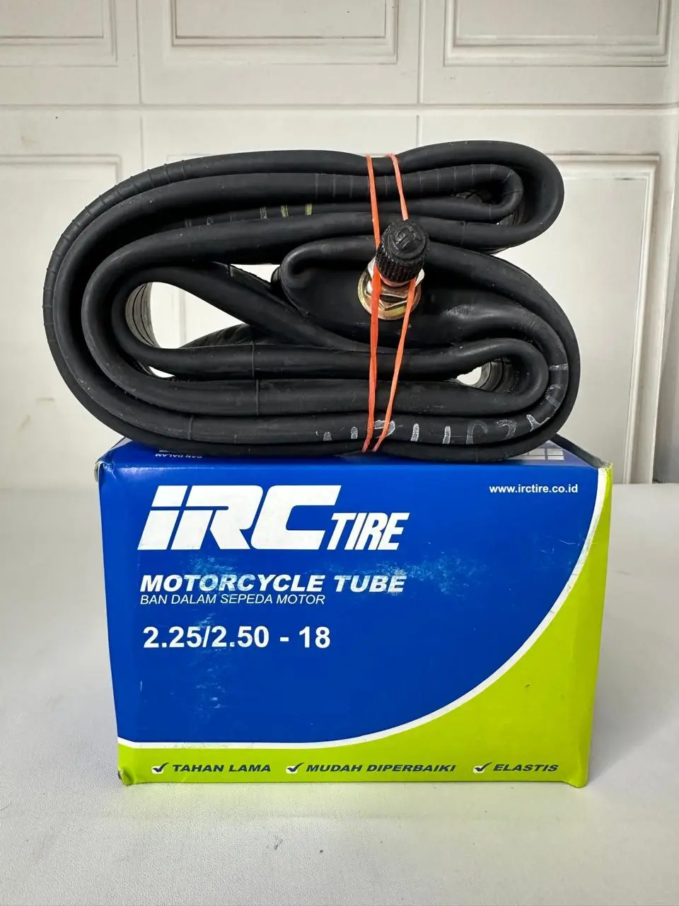 BAN DALAM IRC TIRE UK 225/250 & 275/300 RING 18