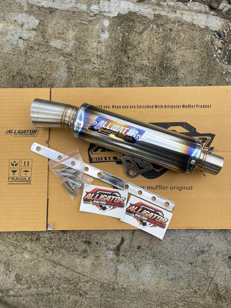 Product Introduction of Knalpot Samlong Original Alligator Halfblue New Emblem [ inlet 38 mm ] free triplat Nmax Aerox Beat Mio Scoopy Vario Pcx lexy Xride fino Fazio Freego dll Bracket Laser Motor Motorcycle 15