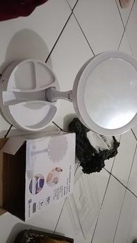 Product Review of Cermin Bulat Lipat Kaca Rias LED 2 Sisi Ganda Putar USB Cas from t**h 0