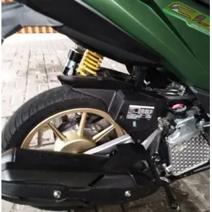 spakbor kolong airblade AIR BLADE vario 125 vario150  old new Airblade Vario Vietnam Baut Hugger motorcycle Karet 3